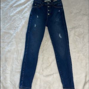 Guess Jeans